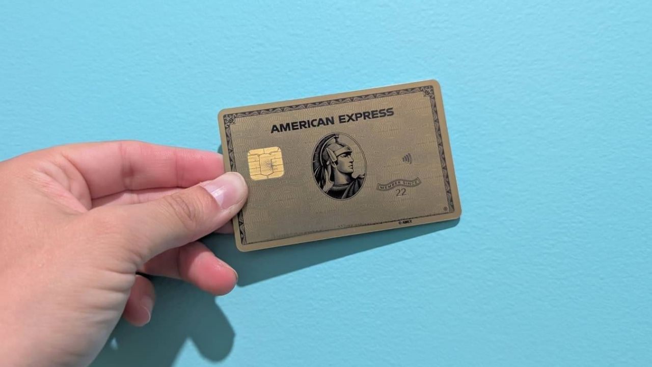 American Express Gold: Dining Perks and Cardholder Requirements